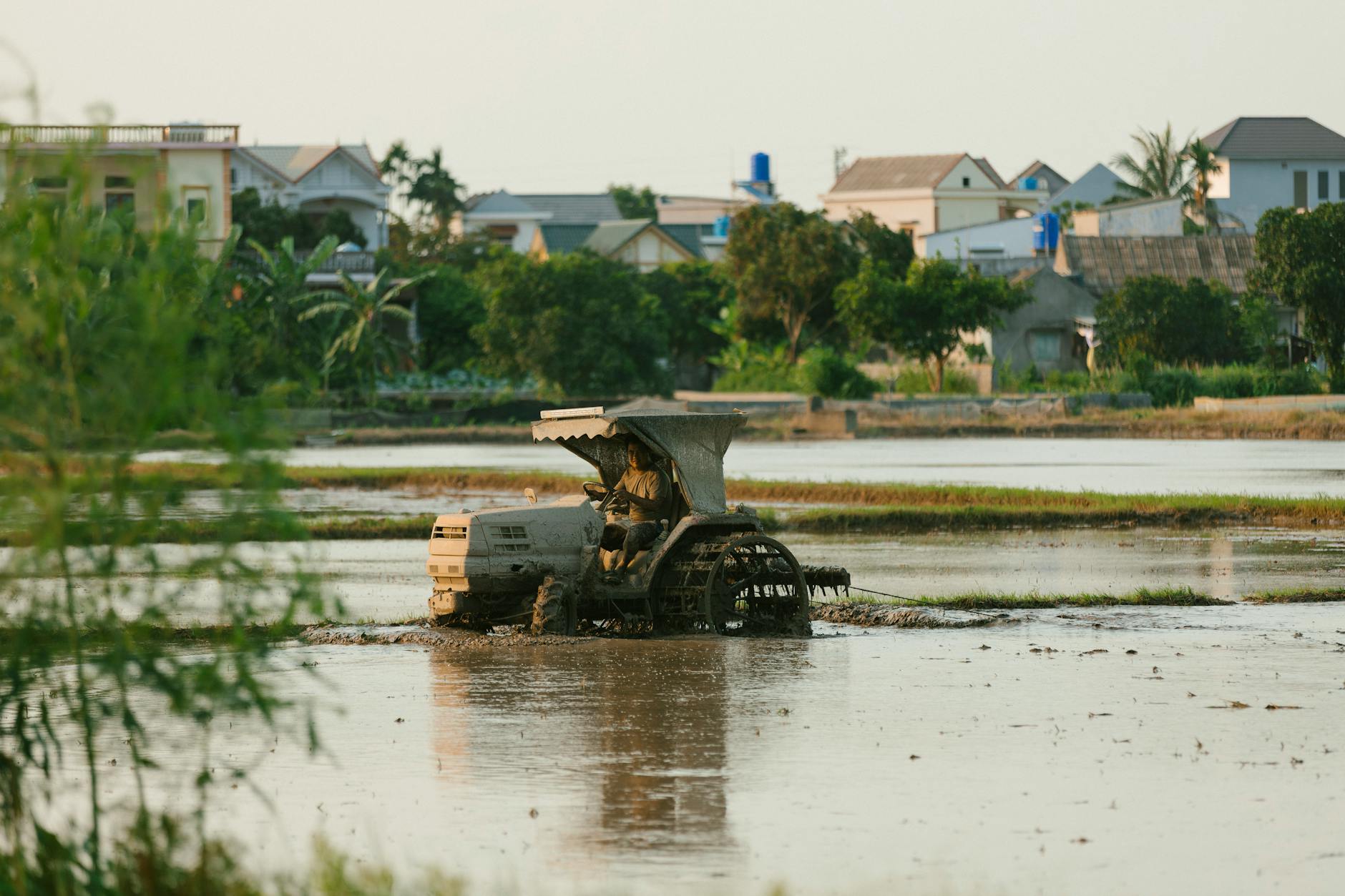 Middle East Crisis Threatens Southeast Asia Food Security