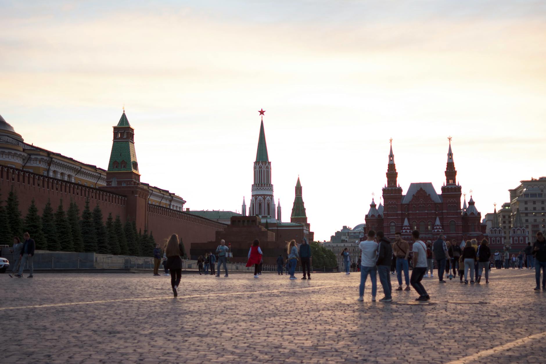US Triangular Diplomacy Fails Against China-Russia Partnership